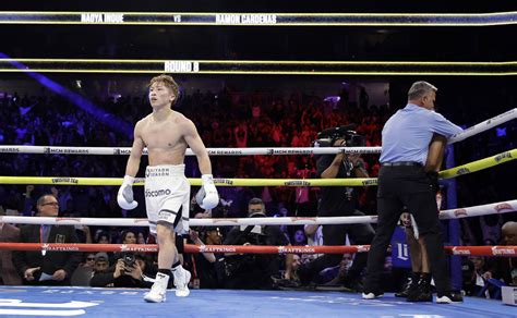 japanese boxer naoya inoue.
